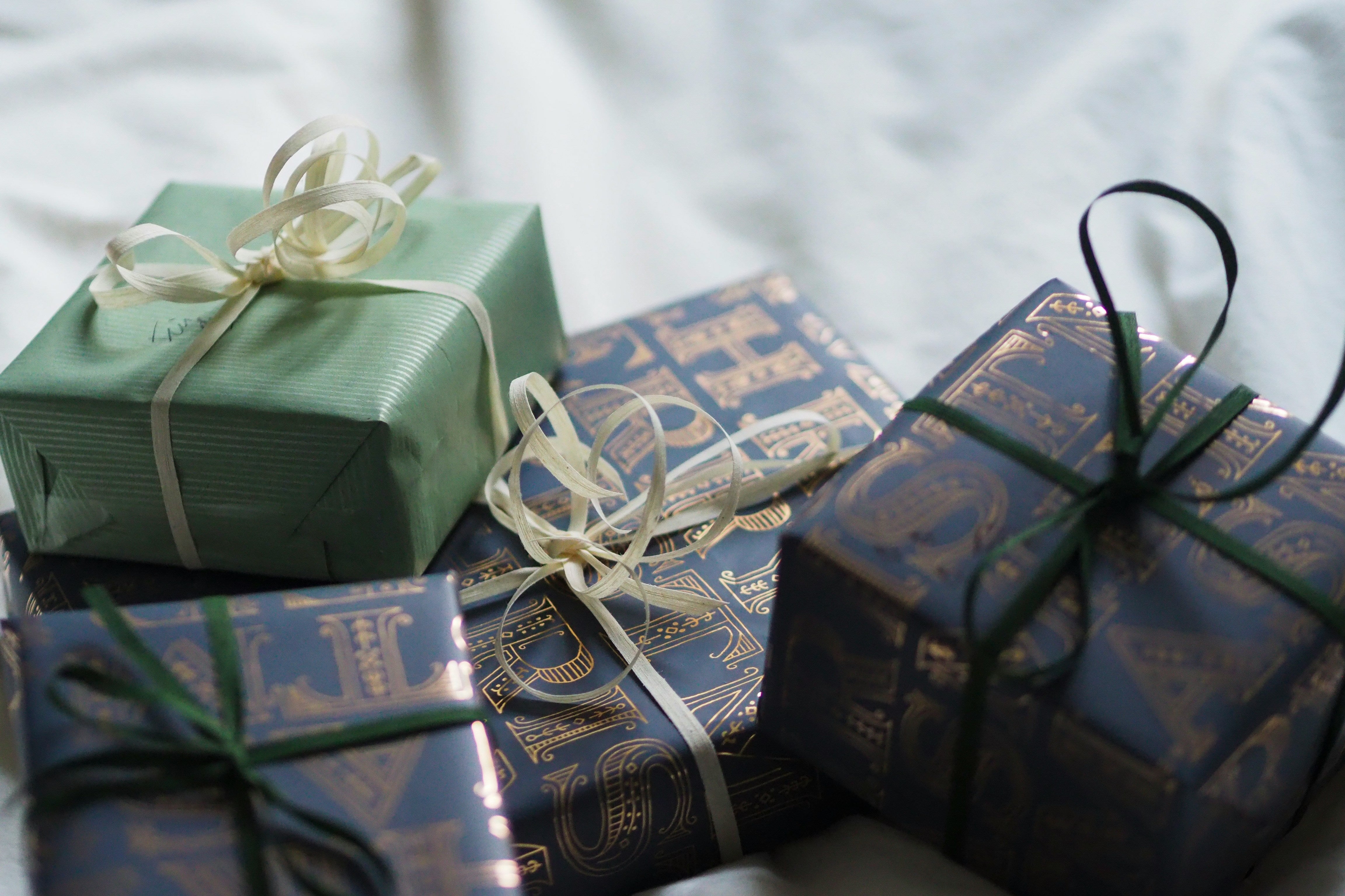 The Thoughtful Gift Guide: Candles for Every Angel Lover